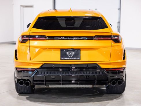 Used 2024 Lamborghini Urus S AWD/4WD image 8