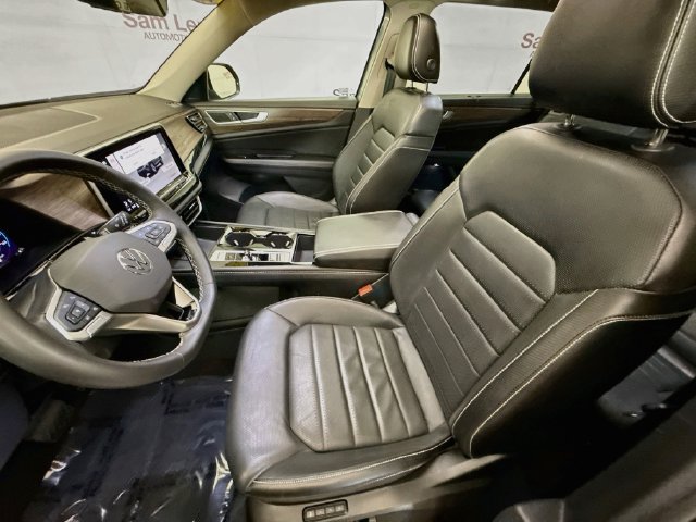 Used 2024 Volkswagen Atlas SEL AWD/4WD image 21