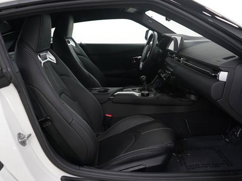 Used 2024 Toyota Supra image 13