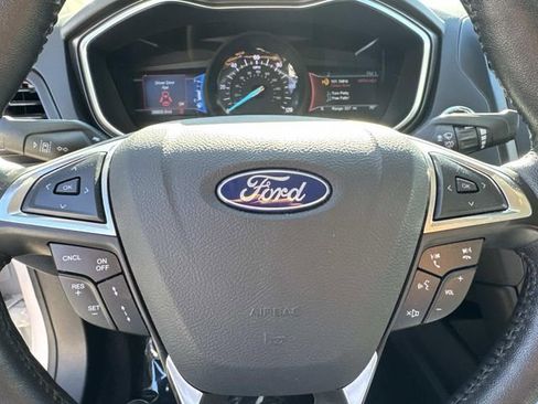 Used 2019 Ford Fusion Energi Titanium image 19