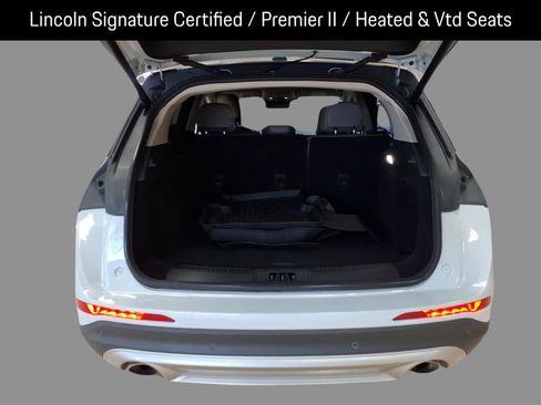 Certified 2025 Lincoln Corsair Premiere w/ Equipment Group 101A image 8