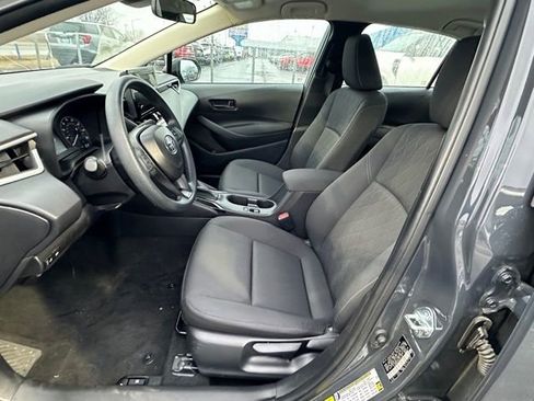 Used 2025 Toyota Corolla LE image 23