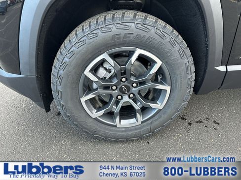 New 2026 Chevrolet Equinox ACTIV w/ Convenience Package III image 10