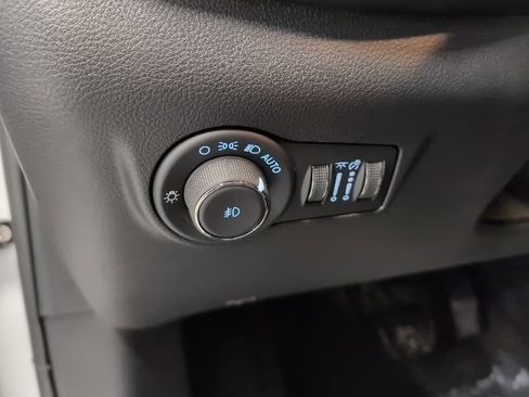 New 2026 Jeep Compass Latitude AWD/4WD image 14