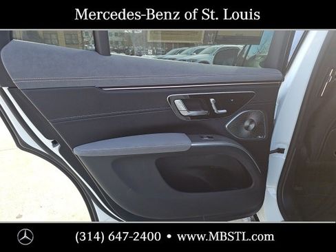 Certified 2023 Mercedes-Benz EQS 580 4MATIC SUV image 13