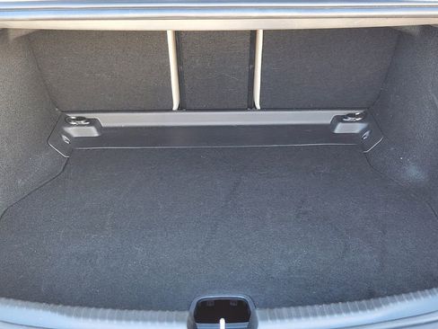 Used 2025 Mercedes-Benz C 300 4MATIC Sedan image 31