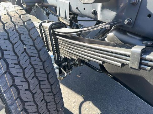 New 2026 RAM 5500 Tradesman w/ Chrome Appearance Group AWD/4WD image 11