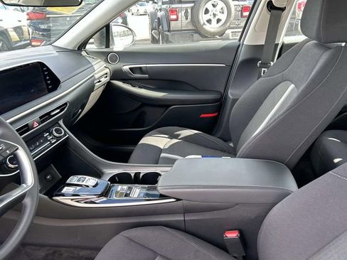Used 2023 Hyundai Sonata SEL image 17