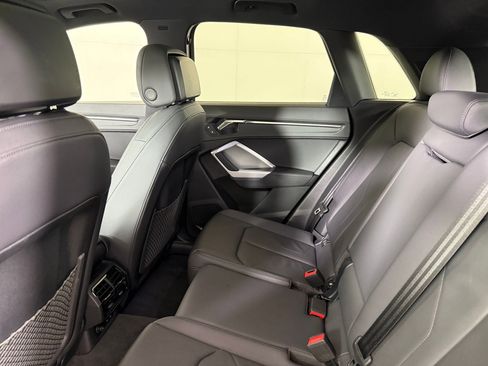 Used 2025 Audi Q3 2.0T Premium w/ Convenience Package image 24