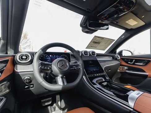 New 2026 Mercedes-Benz GLC 300 4MATIC image 16