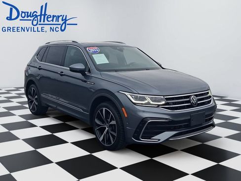 Used 2022 Volkswagen Tiguan SEL R-Line AWD/4WD image 7