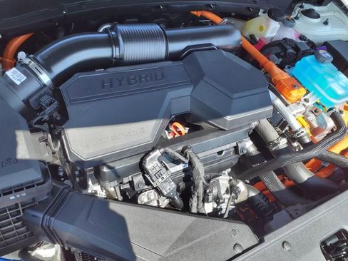 New 2025 Kia Sportage X-Line image 13