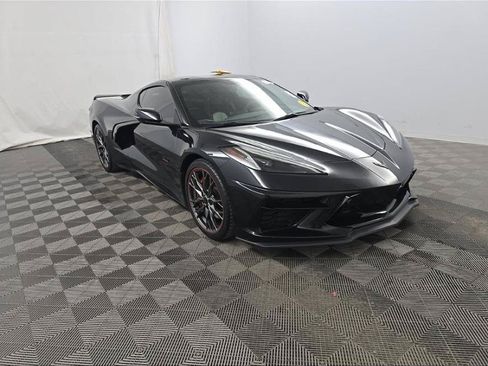 Used 2023 Chevrolet Corvette Stingray Premium Cpe w/ Z51 Performance Package RWD image 1