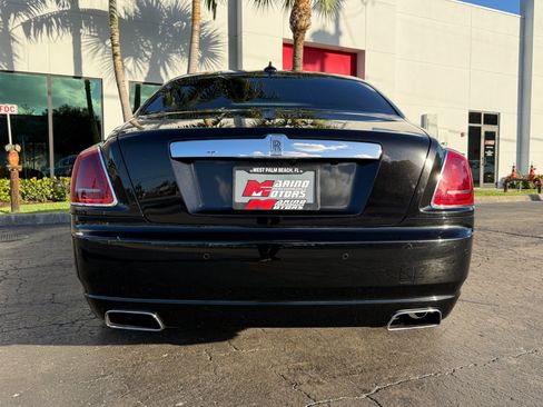 Used 2013 Rolls-Royce Ghost RWD image 16