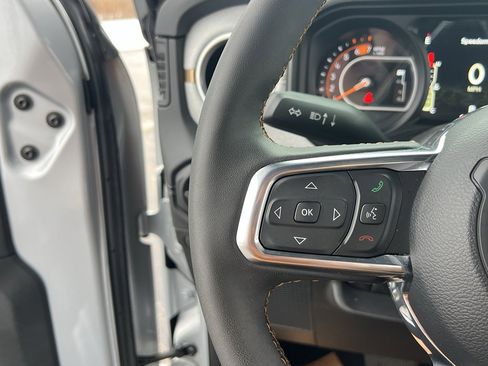 Used 2024 Jeep Wrangler Sahara w/ Technology Group image 33