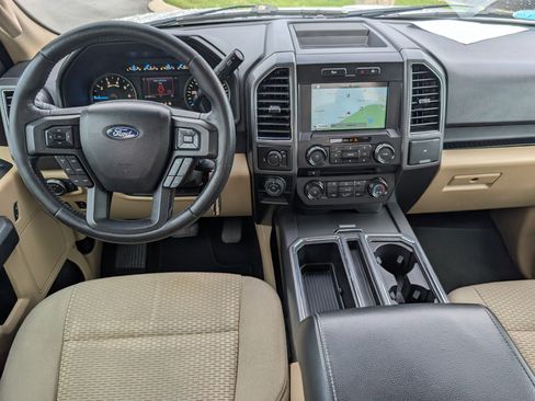 Used 2018 Ford F150 XLT w/ Equipment Group 302A Luxury RWD image 10