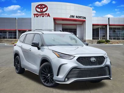 Used 2024 Toyota Highlander XSE