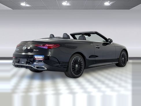 New 2025 Mercedes-Benz CLE 300 4MATIC Cabriolet image 9
