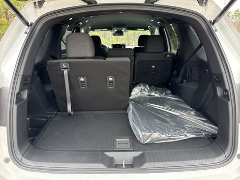 New 2026 Honda Pilot Sport image 25