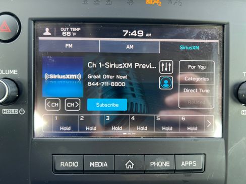 Used 2024 Subaru Outback AWD/4WD image 26