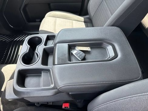 Used 2023 Chevrolet Silverado 1500 LT AWD/4WD image 18