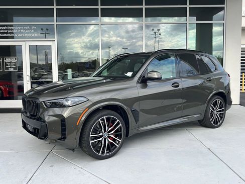 New 2026 BMW X5 sDrive40i image 2