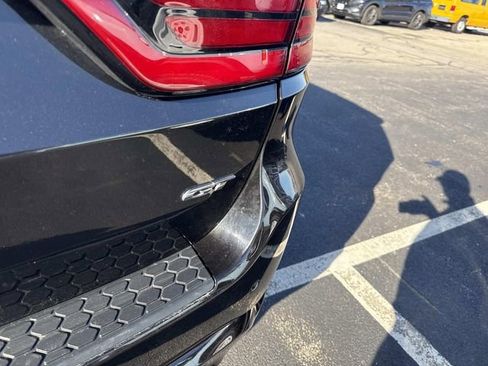 Used 2024 Dodge Durango GT AWD/4WD image 7