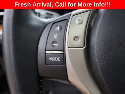 Used 2013 Lexus ES 300h w/ Luxury Pkg FWD image 39