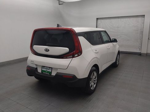 Used 2021 Kia Soul LX FWD image 9