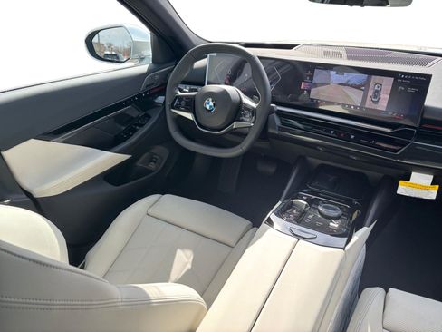 New 2026 BMW 530i xDrive image 26