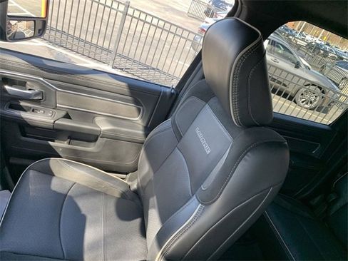 Used 2024 RAM 2500 Laramie w/ Night Edition image 30