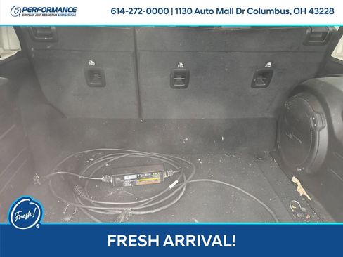 Used 2022 Jeep Wrangler Unlimited Sahara w/ Cold Weather Group image 15