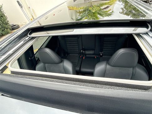 New 2026 Mitsubishi Outlander SE image 23