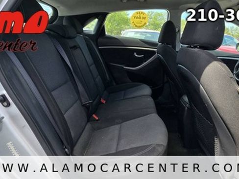 Used 2016 Hyundai Elantra GT FWD image 20