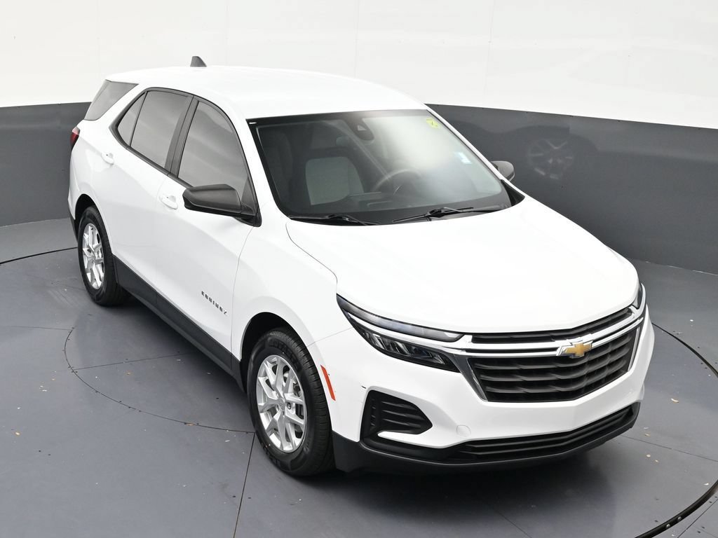 Used 2022 Chevrolet Equinox LS FWD image 15