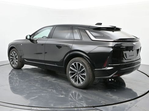 New 2025 Cadillac Lyriq Sport RWD image 3
