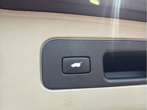 Used 2015 Honda Odyssey EX-L image 8