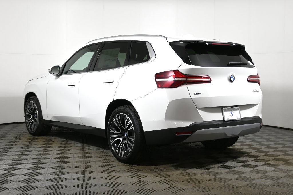 Used 2026 BMW X3 xDrive30i w/ Convenience Package AWD/4WD image 5