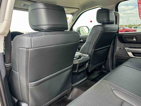 Used 2023 Toyota Tundra SR5 w/ SR5 Premium Package RWD image 17