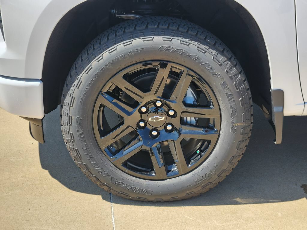 New 2026 Chevrolet Silverado 1500 RST w/ RST Select Package AWD/4WD image 8