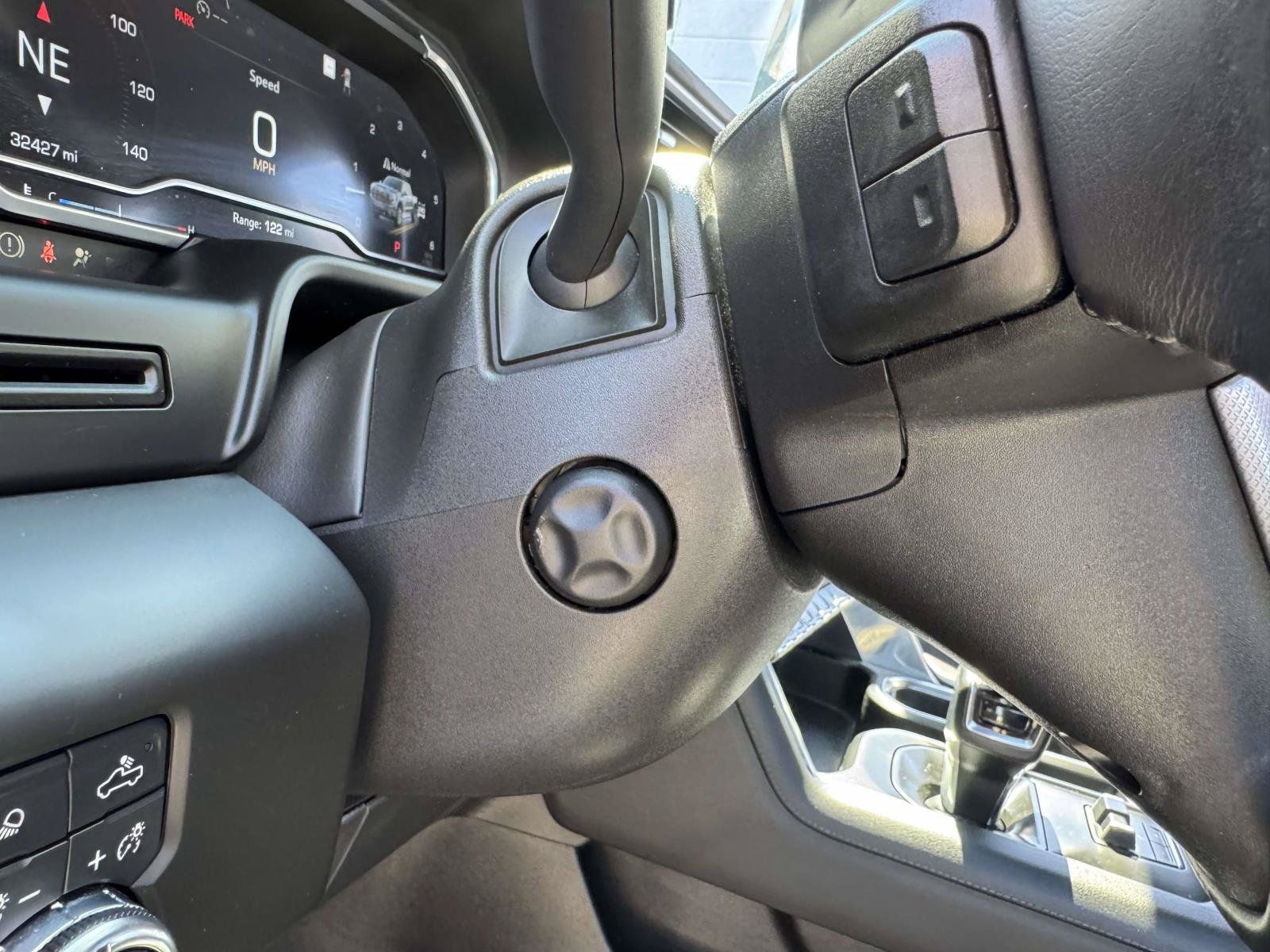 Used 2022 GMC Sierra 1500 Denali AWD/4WD image 34