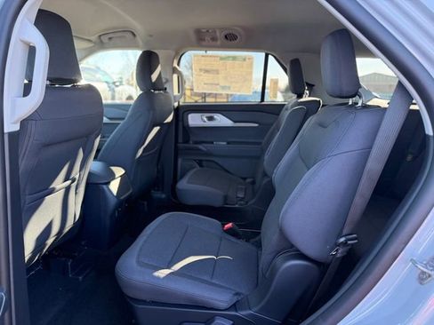 New 2026 Ford Explorer Active image 15