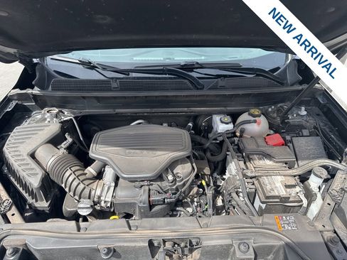 Used 2023 GMC Acadia AT4 w/ LPO, Floor Liner Package AWD/4WD image 31