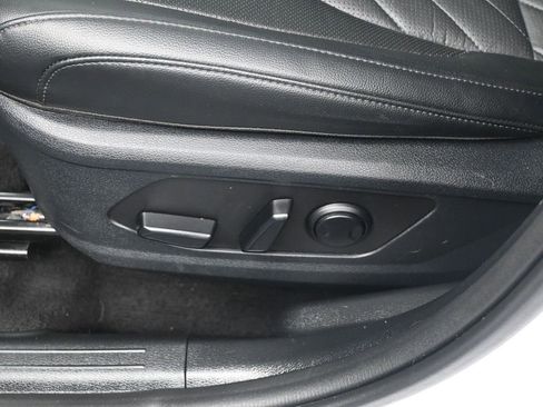 Certified 2025 Kia Sportage X-Pro Prestige image 12