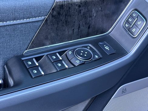 Used 2024 Ford F250 Lariat w/ Lariat Ultimate Package image 13