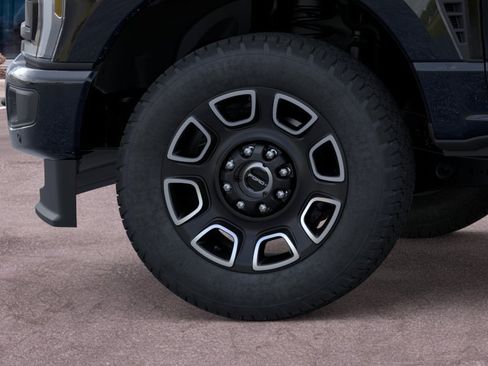 New 2026 Ford F350 Platinum w/ FX4 Off-Road Package AWD/4WD image 21