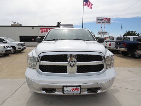 Used 2021 RAM 1500 Tradesman w/ Chrome Appearance Group AWD/4WD image 7