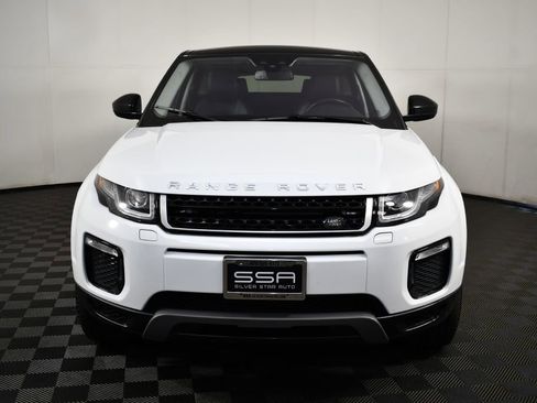 Used 2019 Land Rover Range Rover Evoque SE Premium image 2