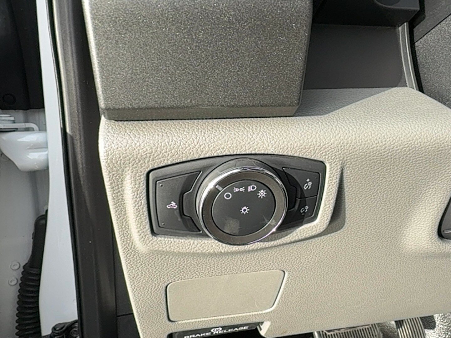 Used 2020 Ford F250 XL w/ Power Equipment Group AWD/4WD image 17