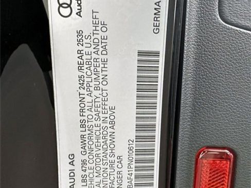 Used 2023 Audi A4 2.0T Premium w/ Convenience Package image 34